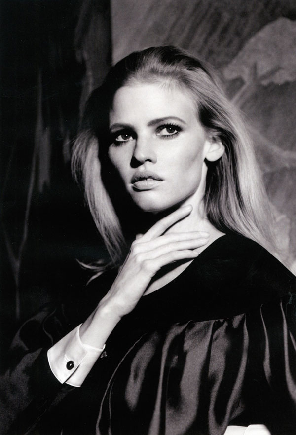 劳拉·斯通/Lara Stone-3-192